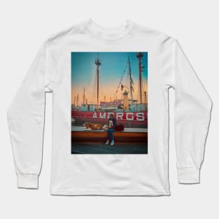 Pier 17, Seaport, Manhattan, NYC Long Sleeve T-Shirt